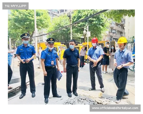 广州荔湾区查处游泳者违规穿越防疫封控区 保障疫情防控安全 广州荔湾区查处游泳者违规穿越防疫封控区 保障疫情防控安全