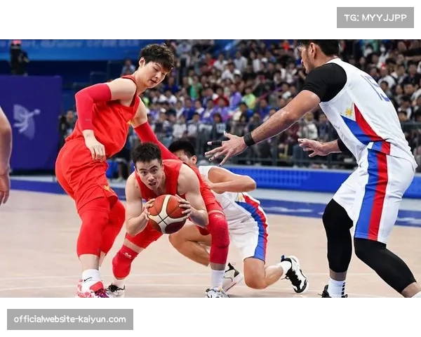 中国男篮末节曾追分至差5分 逆转未果